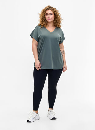 T-shirt de sport ample avec col en V, Balsam Green, Model image number 2