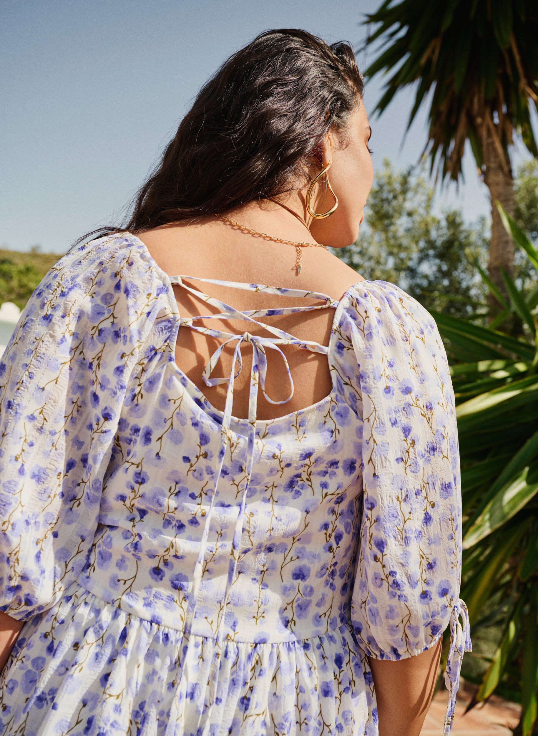 Zizzi Robe d'&eacute;t&eacute; arborant un imprim&eacute; floral et des d&eacute;tails en dentelle, Sand Verbena AOP, Image image number 1