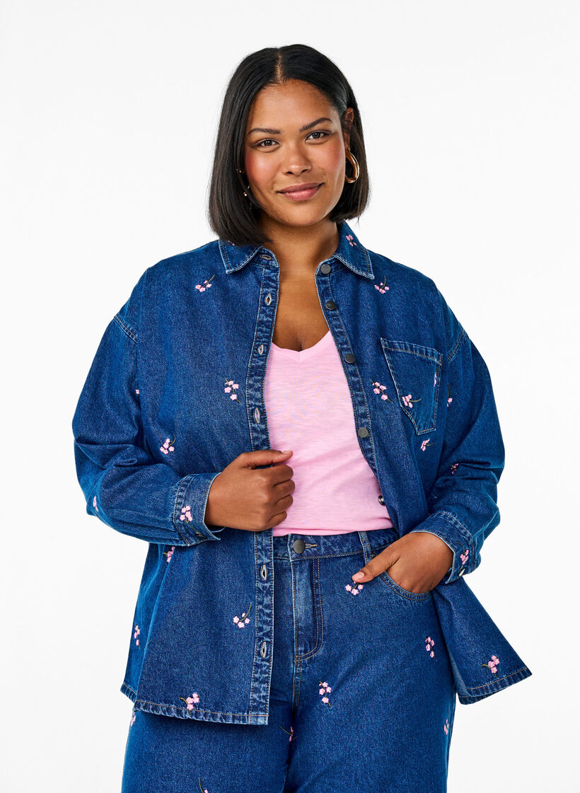 Chemise en jean avec fleurs brodées, Bleu, Model image number 0