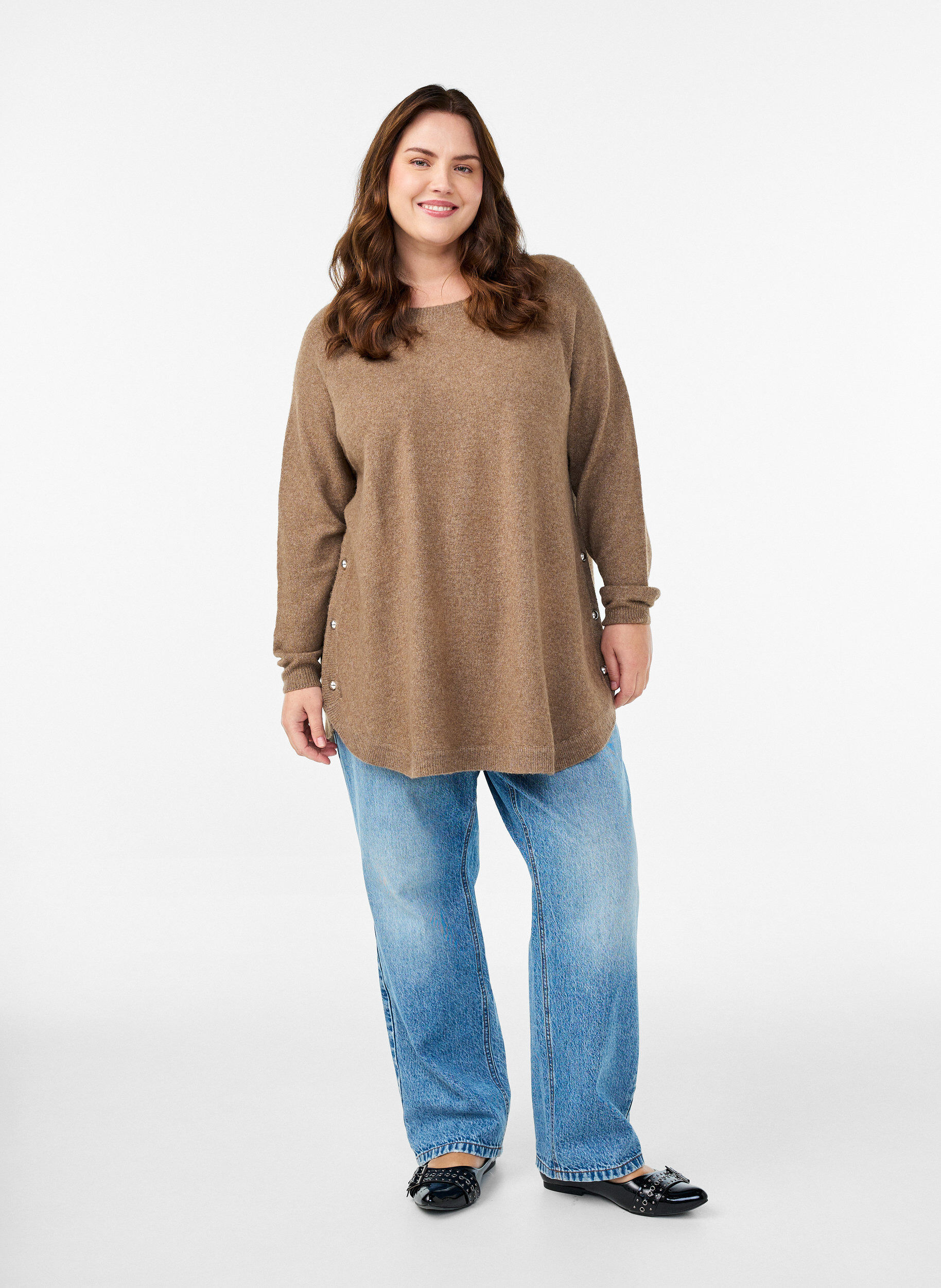 ZizziLange gebreide blouse met balknopen, Bruin, Model image number 1