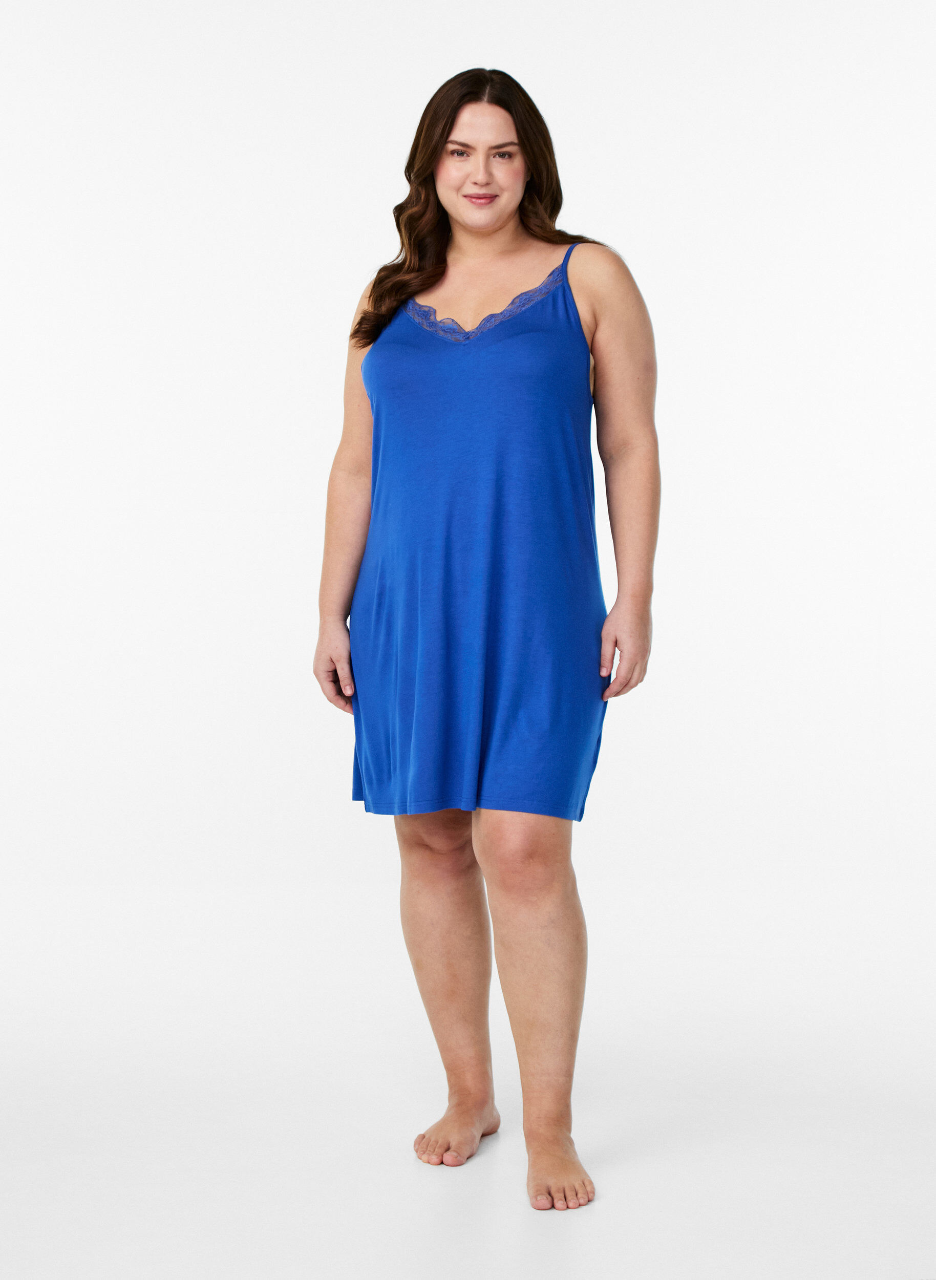 ZizziNachtjapon van viscose met kanten randje, Blauw, Model image number 1