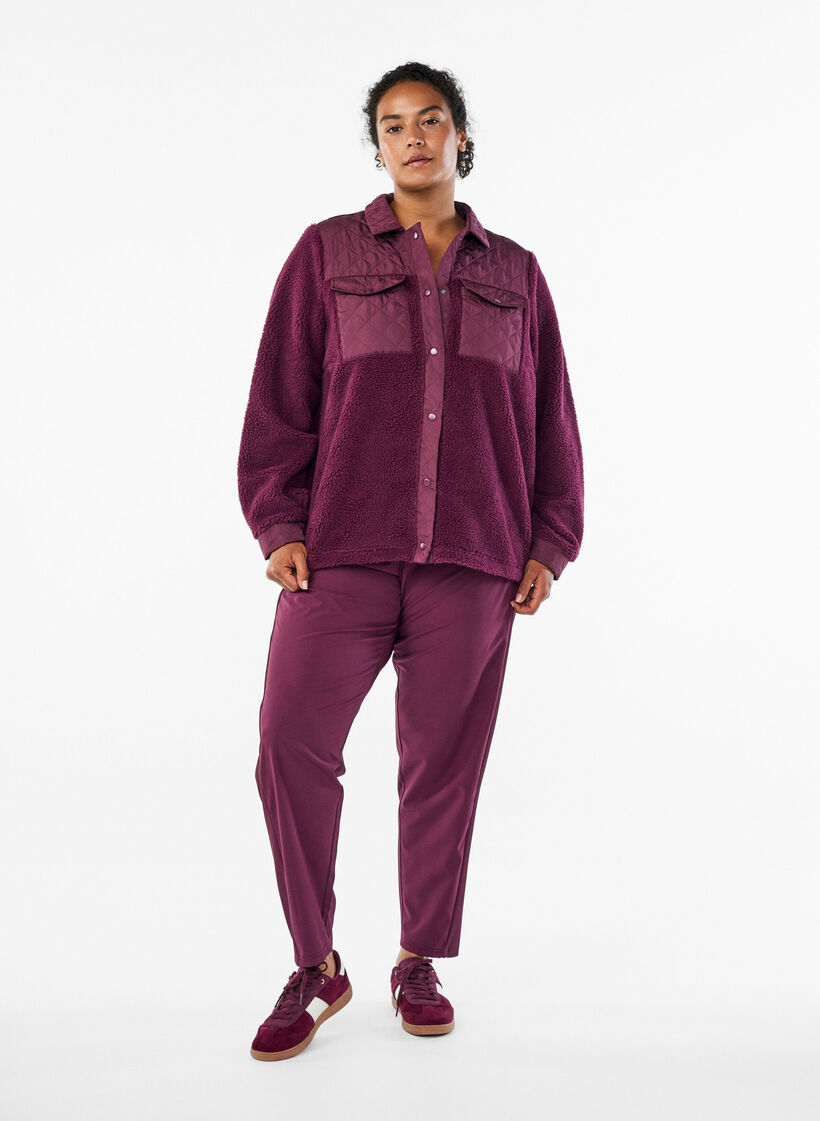 Pantalon d&rsquo;entra&icirc;nement l&eacute;ger dot&eacute; de poches, Bordeaux, Model image number 0