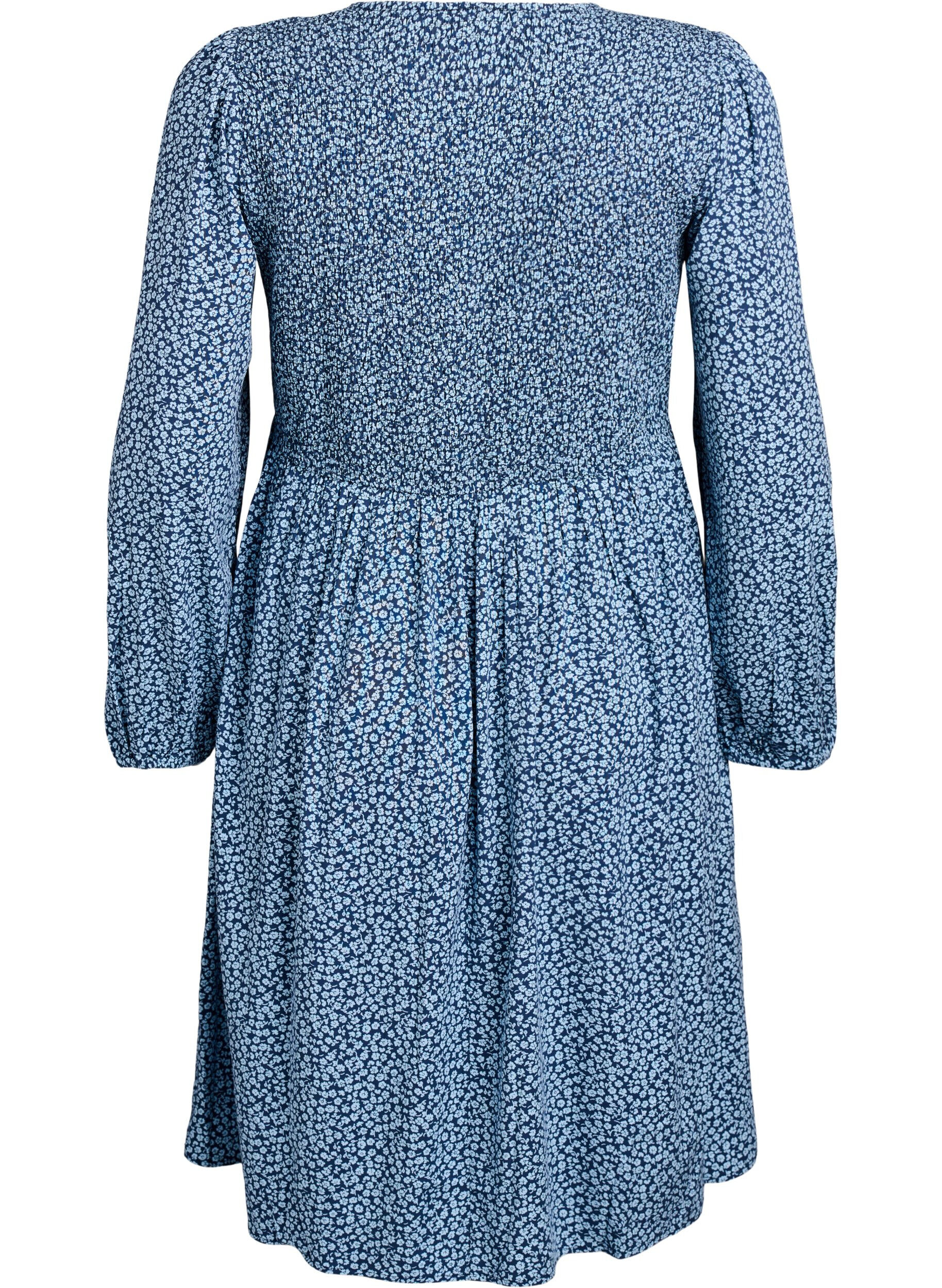 Zizzi Robe avec haut smock&eacute; et imprim&eacute; &agrave; petites fleurs, Bleu, Packshot image number 1