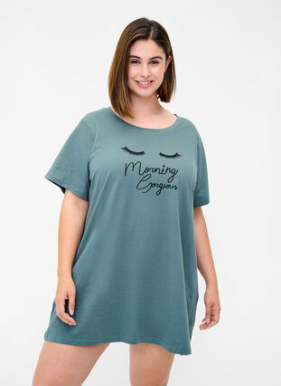 T-shirt de nuit surdimensionné en coton bio, Balsam Green, Model image number 0
