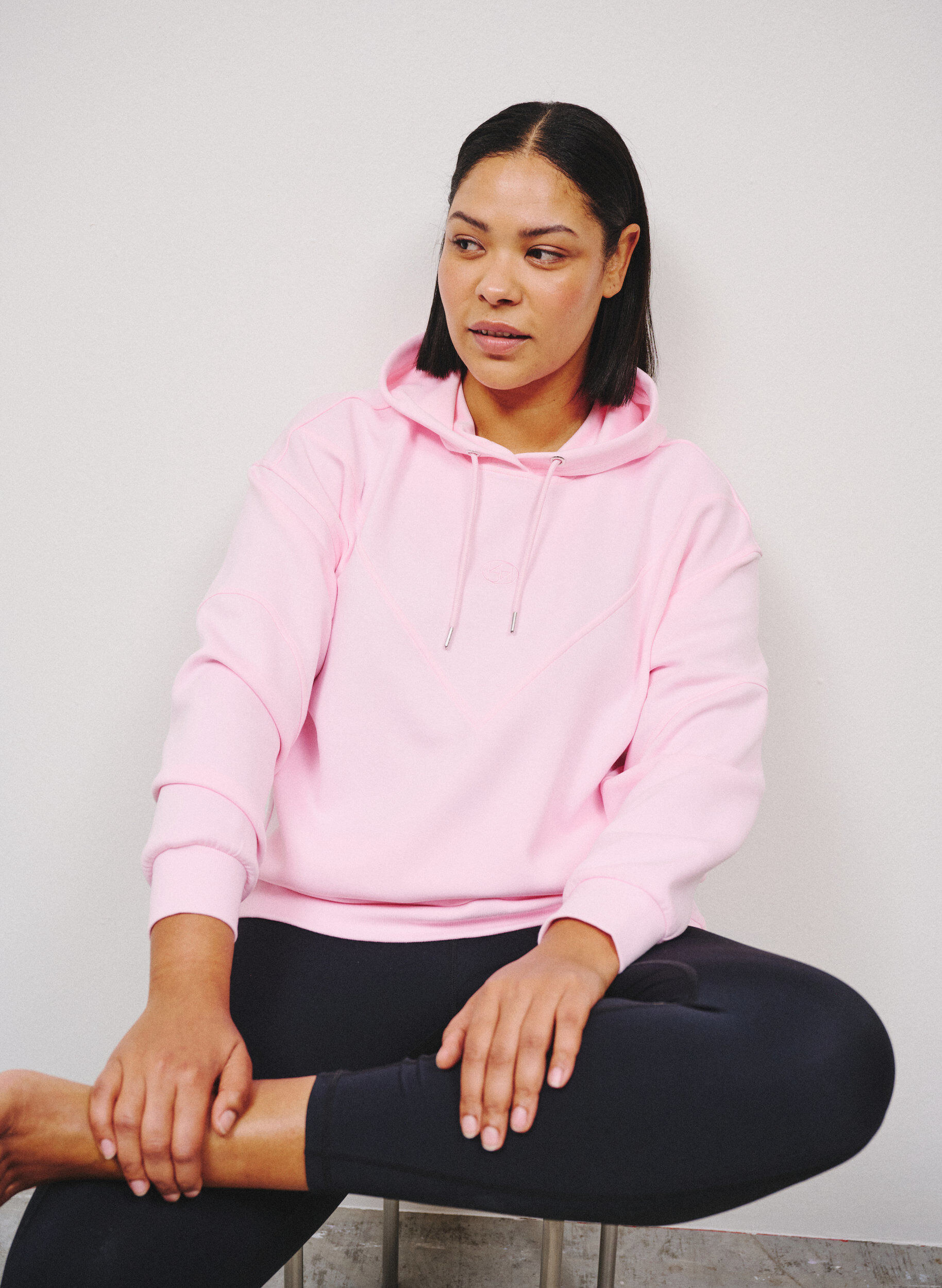 Sportieve scuba hoodie met decoratieve stiksels