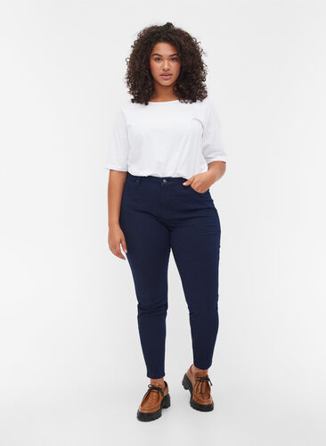 Jean Amy taille haute avec 4-way stretch, Dark blue, Model image number 0