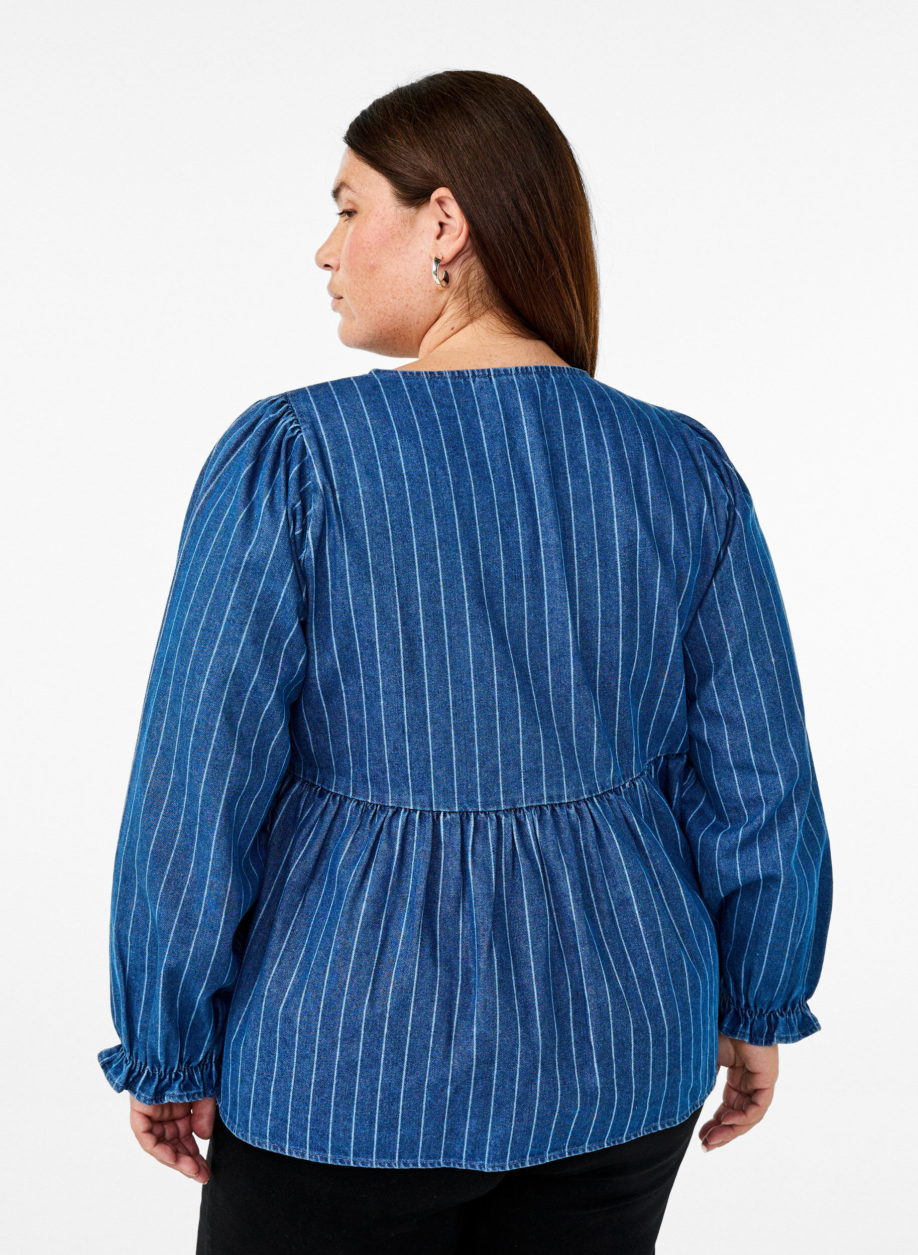 ZizziGestreepte denim blouse met strik aan de voorkant, Blauw, Model image number 2