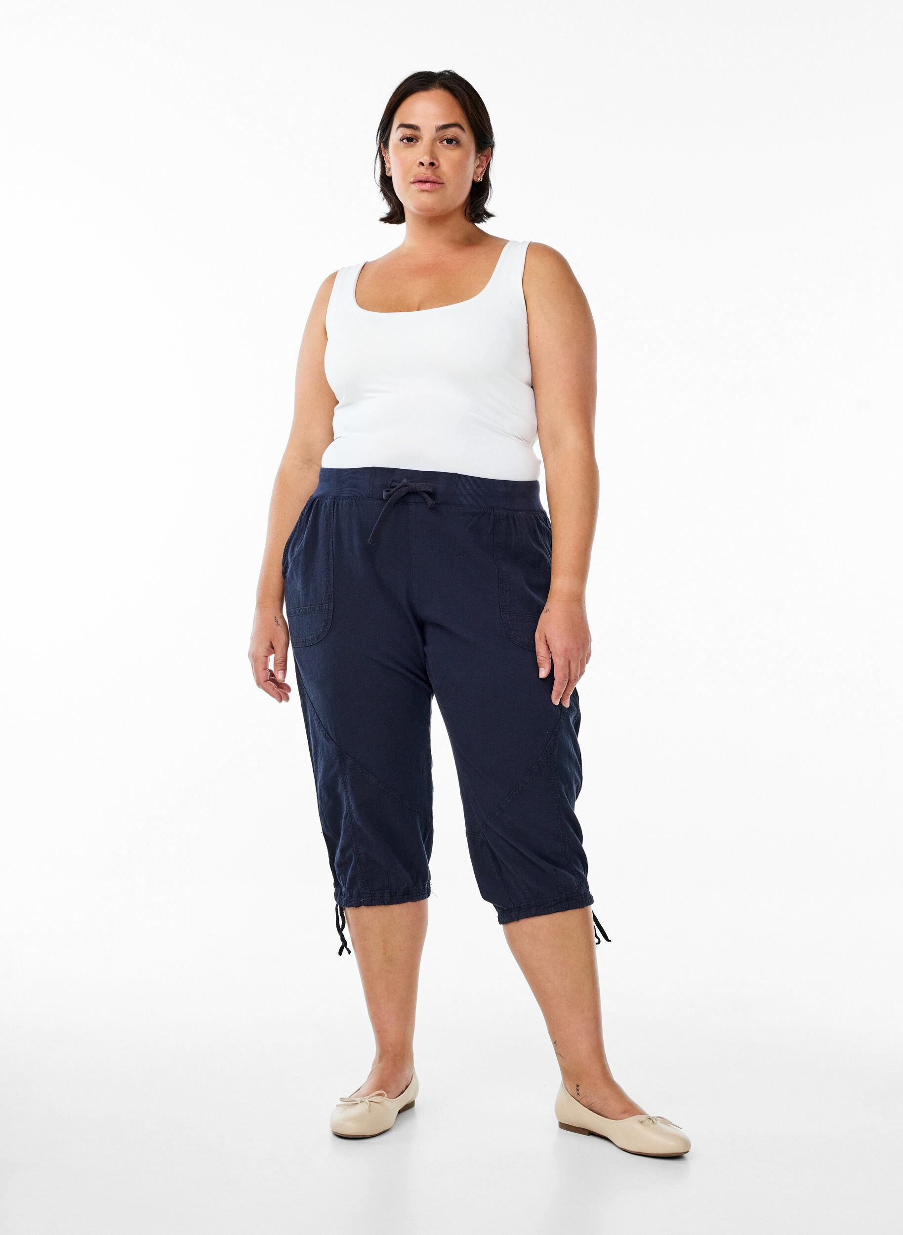 ZizziKatoenen Capri-broek, Blauw, Model image number 0