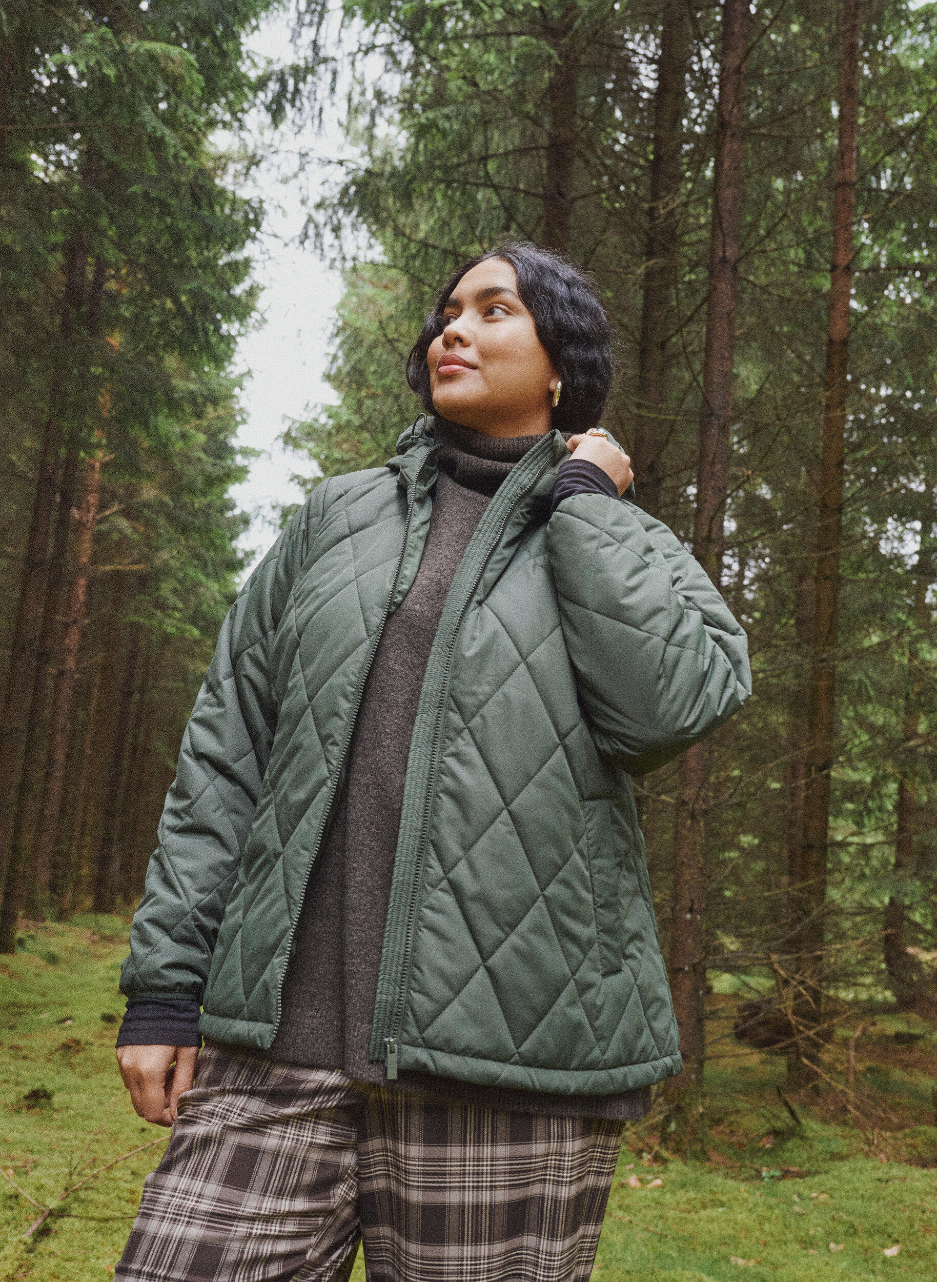 ZizziLicht gewatteerd jack met diamant-quilt, Groen, Image image number 0