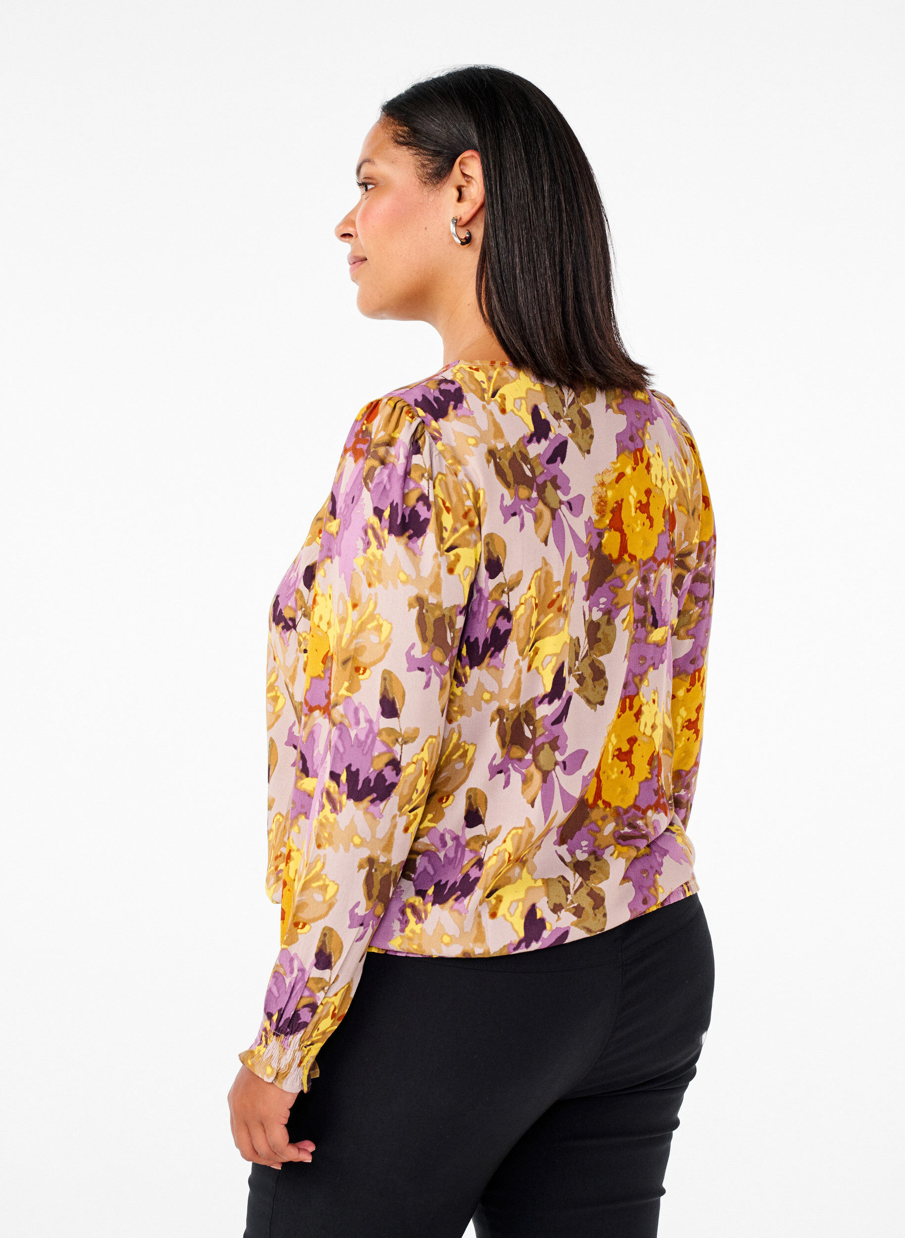 Zizzi Chemisier &agrave; smocks avec imprim&eacute; floral, Purple Flower, Model image number 1