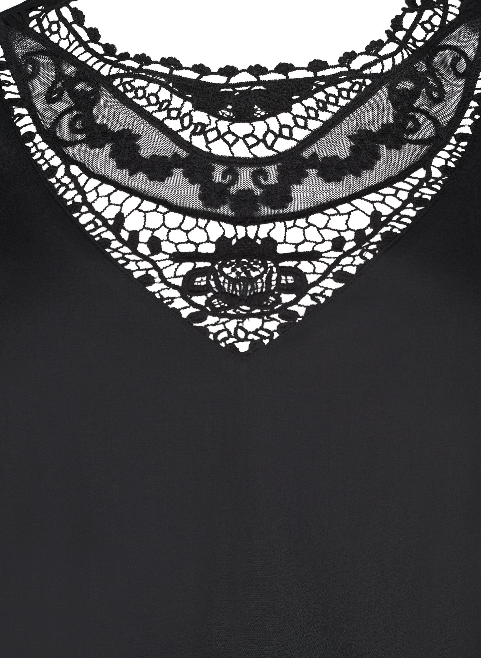 Zizzi Robe courte avec d&eacute;tails en dentelle, Black, Packshot image number 2