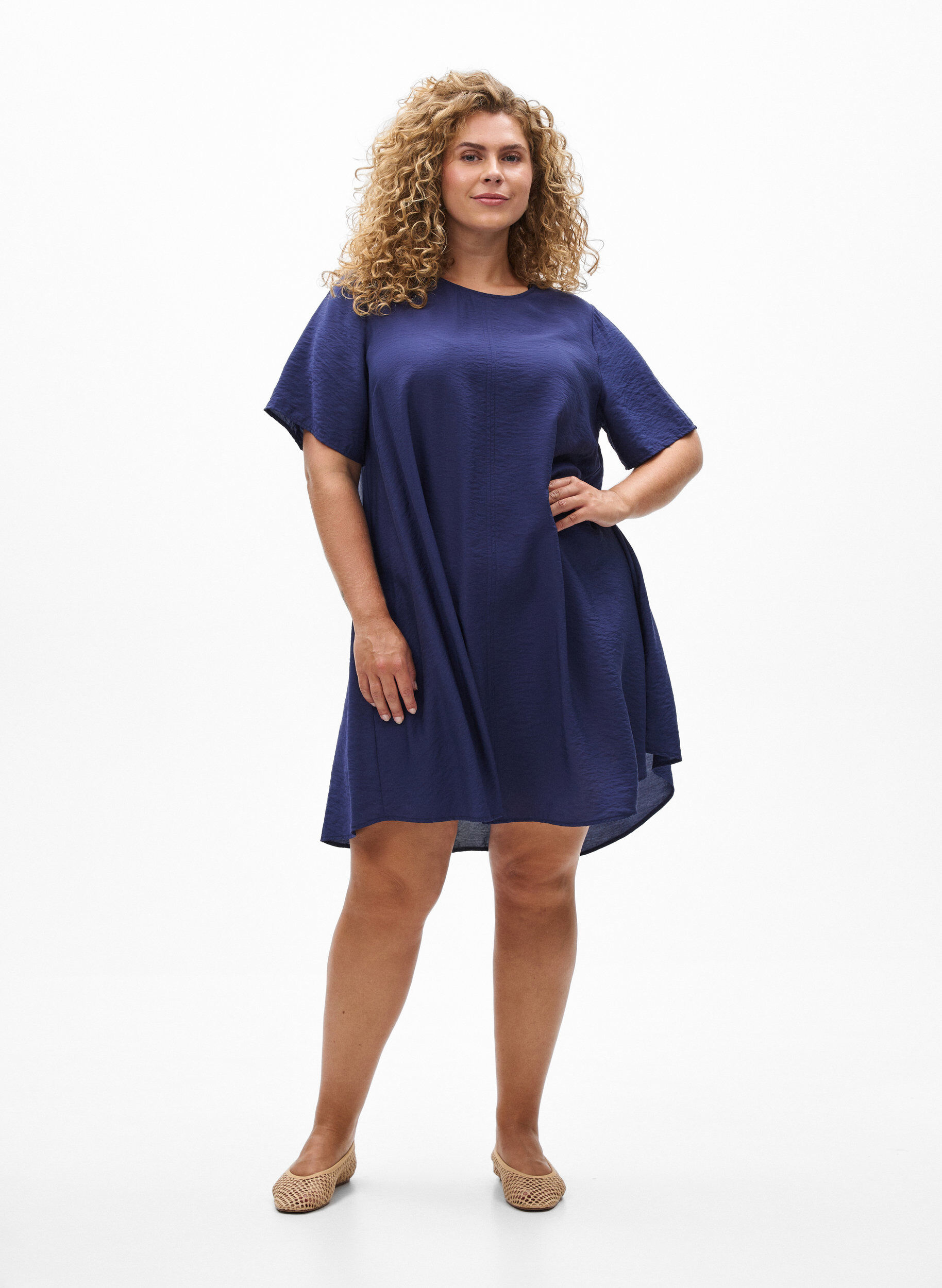 ZizziA-lijn viscose jurk met korte mouwen, Blauw, Model image number 1