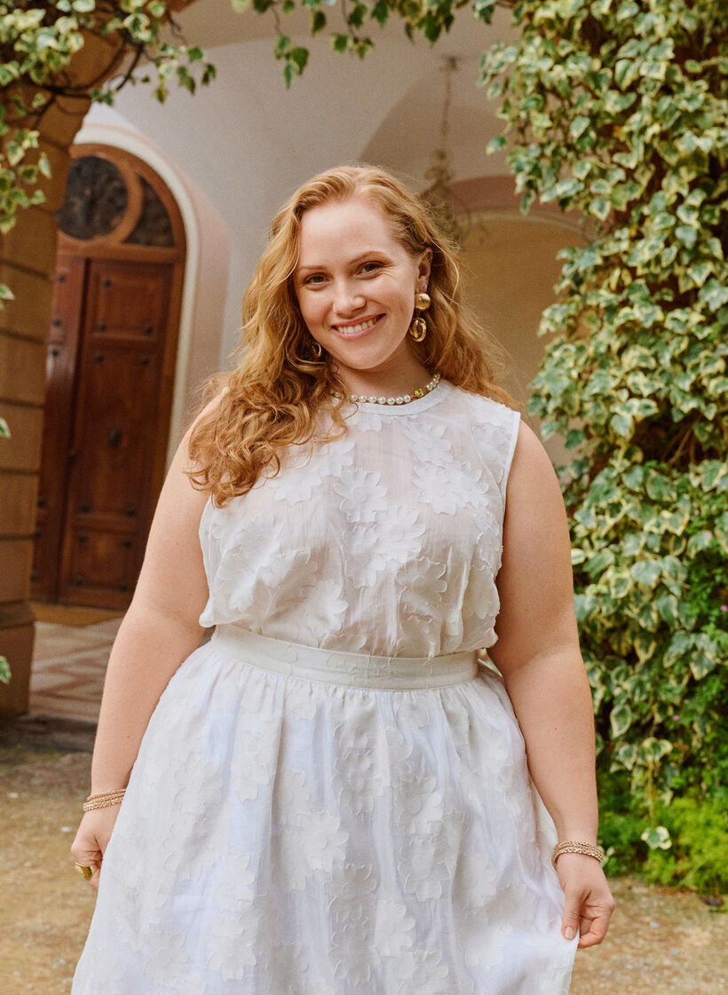 Mouwloze top in jacquard met een bloemenstructuur, Vanille, Image image number 0