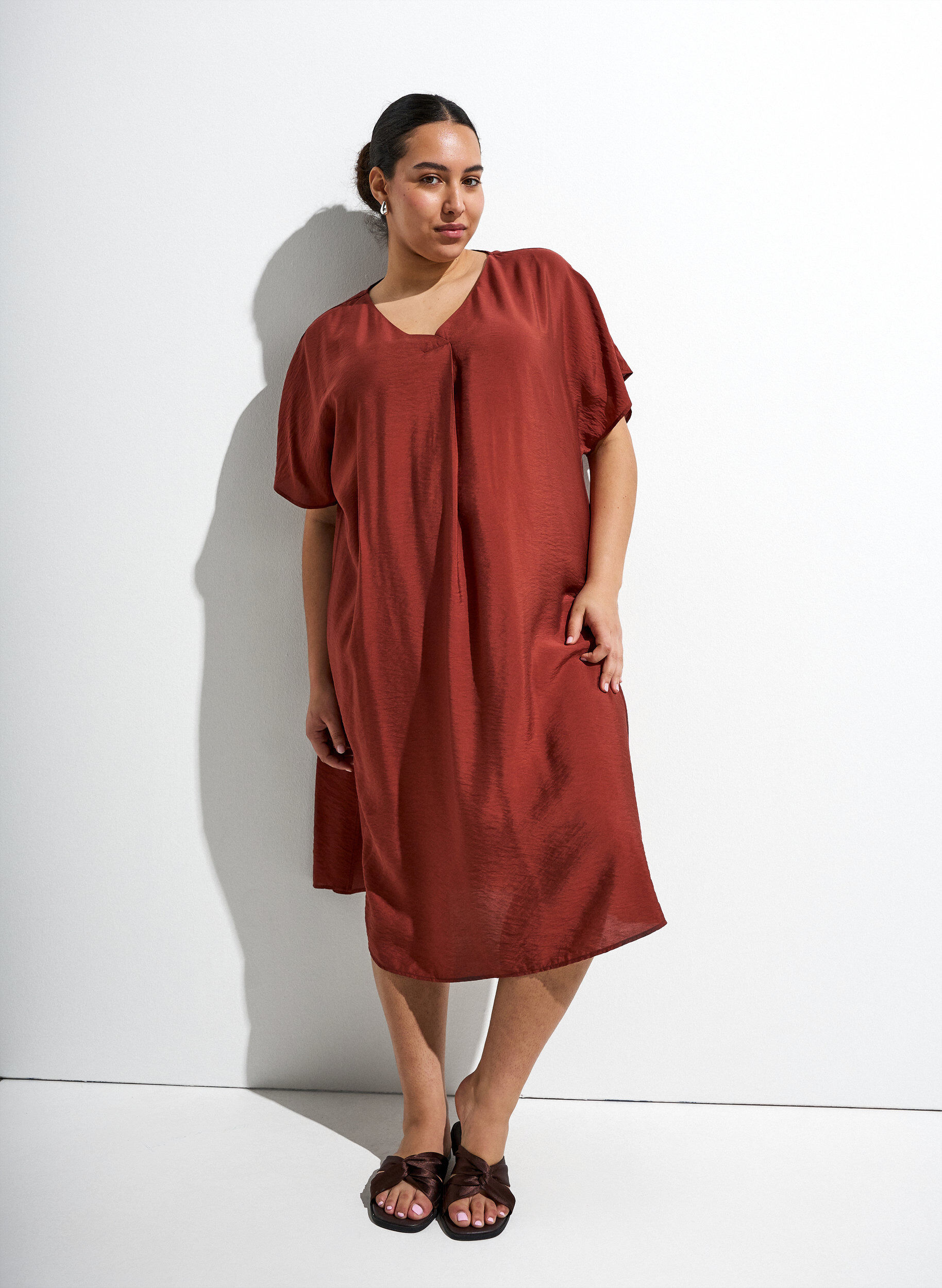 ZizziJurk met V-hals van viscose, Rood, Image image number 0