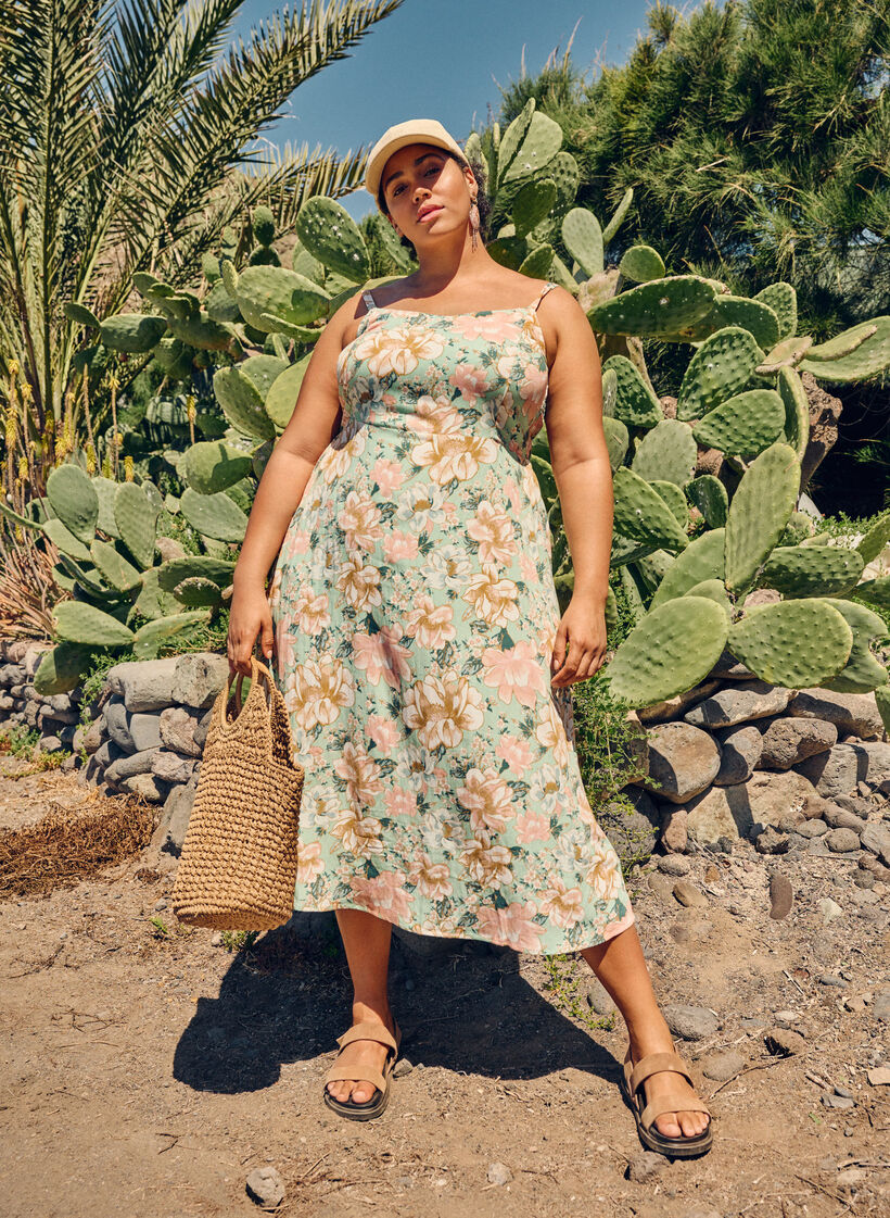 Gebloemde viscose strappy jurk met smock, Green Flower, Image image number 0