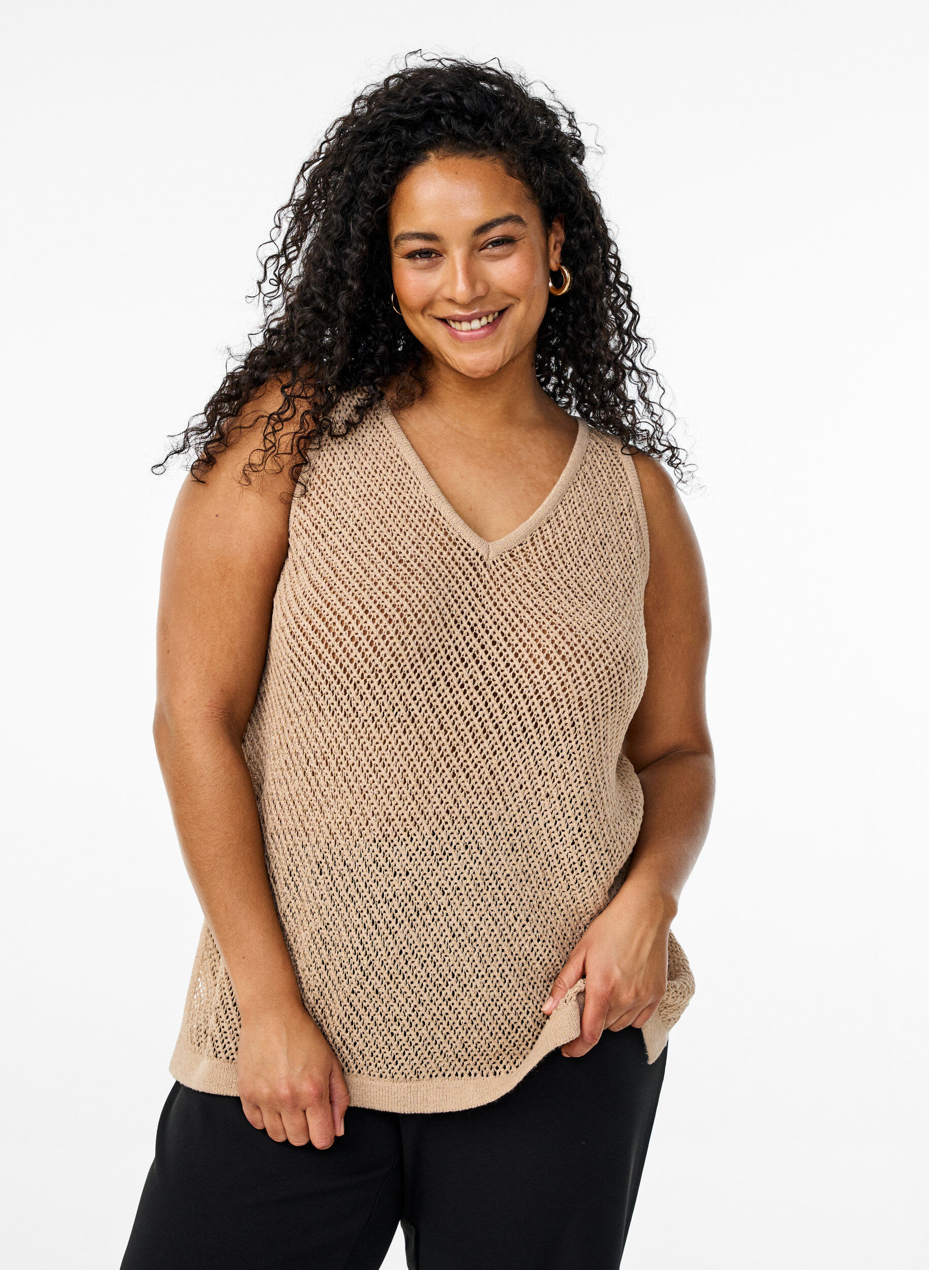 ZizziFLASH - Mouwloze gebreide top met V-hals, Beige, Model image number 0