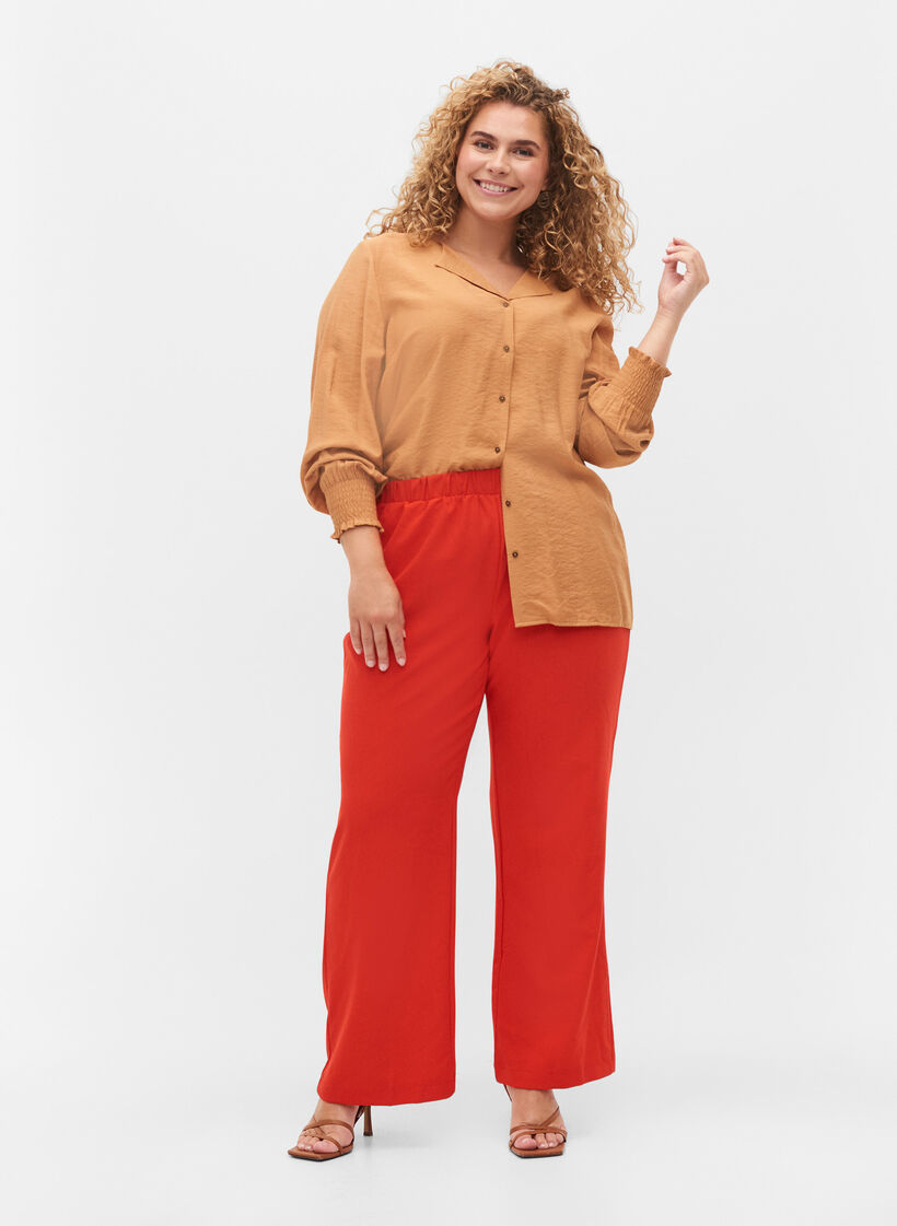 Pantalon évasé avec taille élastiquée, Rouge, Model image number 0