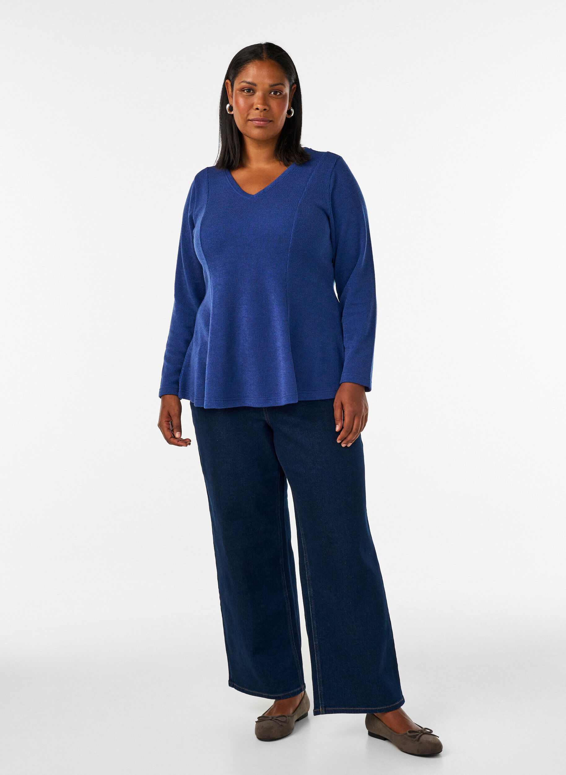 ZizziBlouse en jersey c&ocirc;tel&eacute; &agrave; coupe &eacute;vas&eacute;e, Bleu, Model image number 1