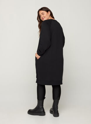 Robe pull avec poches et fentes, Black, Model image number 1