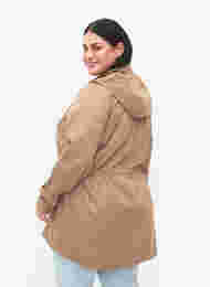 Veste parka longue avec capuche et poches, Amphora, Model