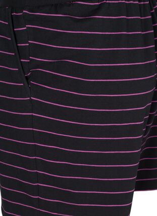 Short ample en coton à rayures, Black w. Purple, Packshot image number 3