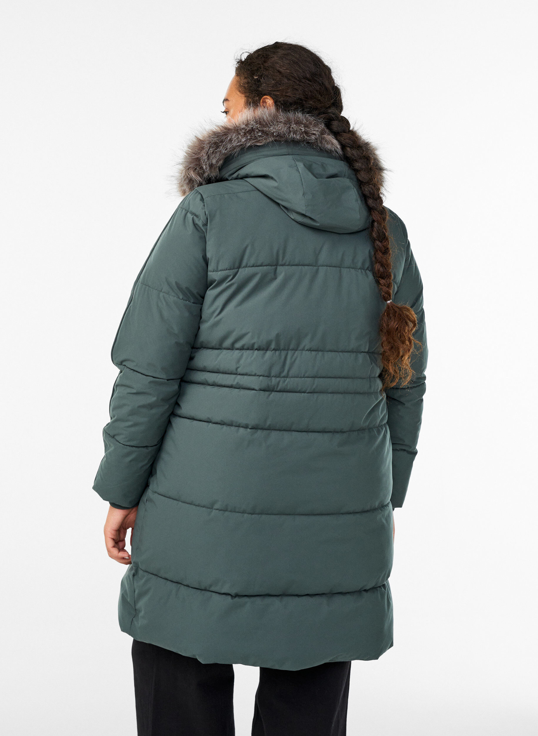 Zizzi Parka d&eacute;perlante avec col en fausse fourrure, Vert fonc&eacute;, Model image number 2