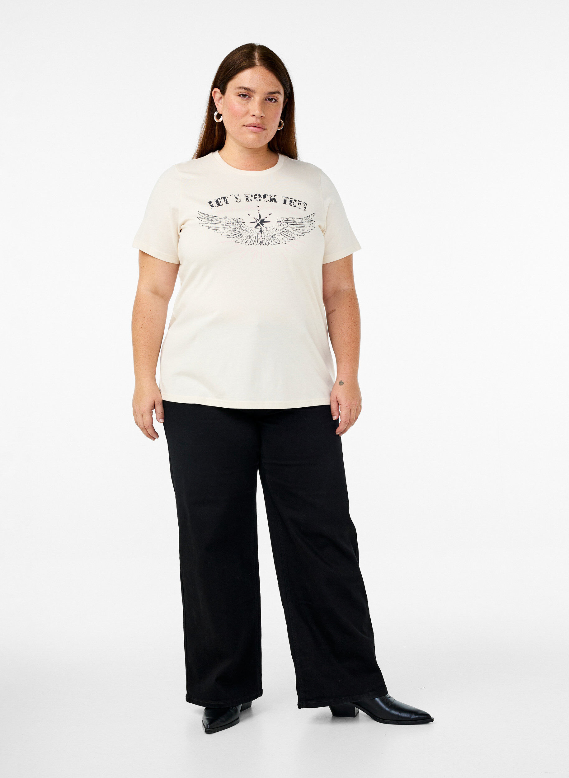 ZizziOrganisch katoenen T-shirt met print op de voorkant, Vanille, Model image number 1