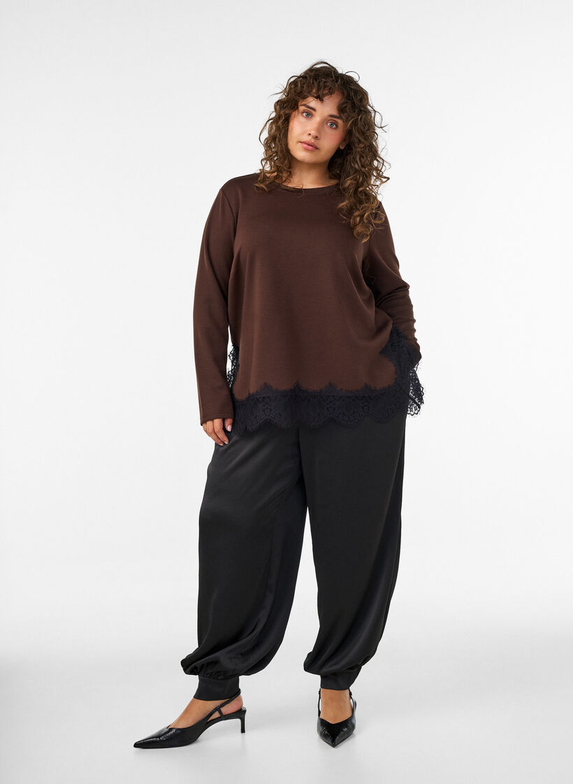 Pantalon ballon satin&eacute;, Noir, Model image number 0