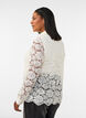 Kanten shirt met parelknopen, Vanille, Model image number 2