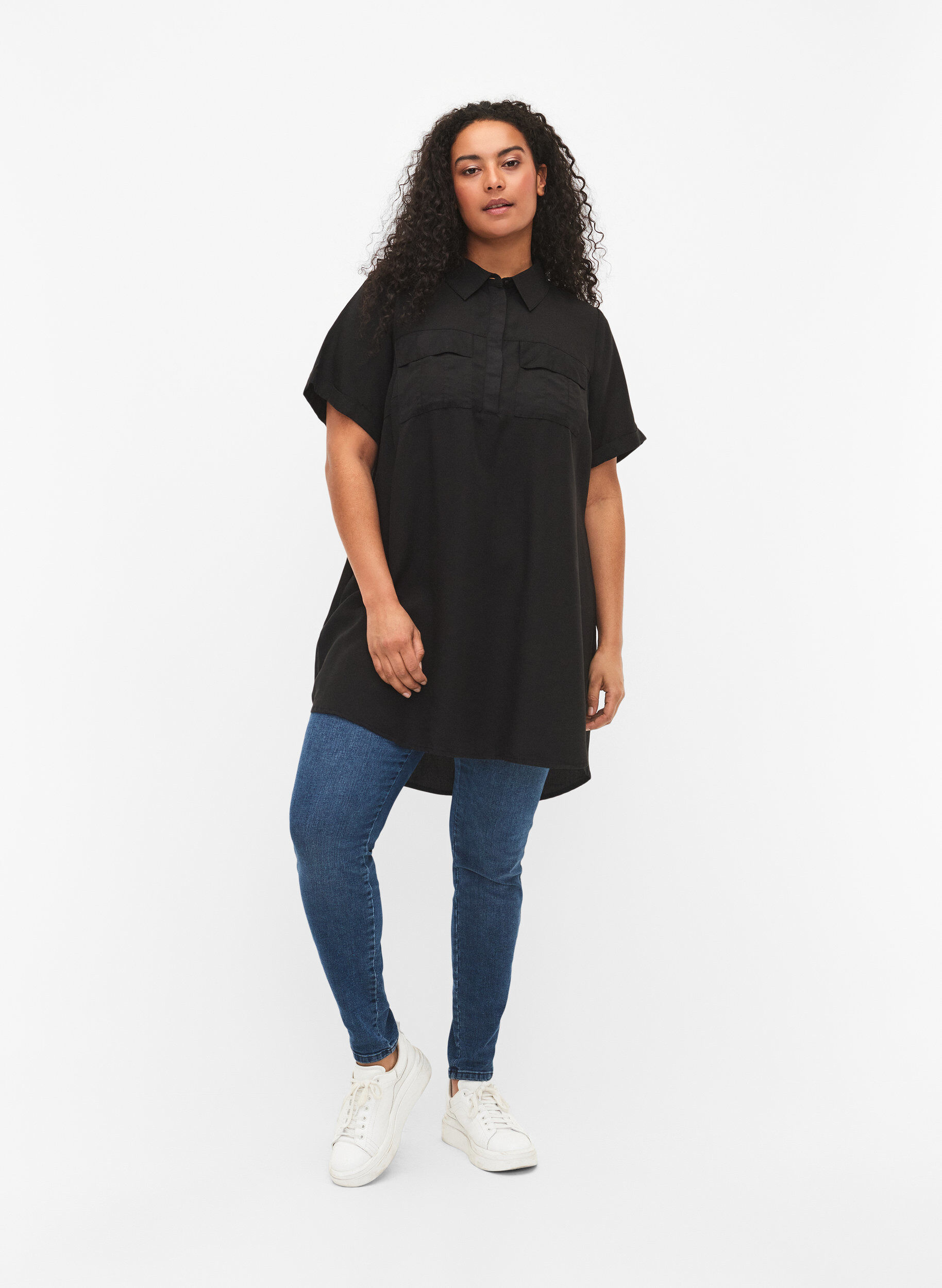 Zizzi Tunique &agrave; manches courtes en lyocell (TENCEL&trade;), Black, Model image number 1