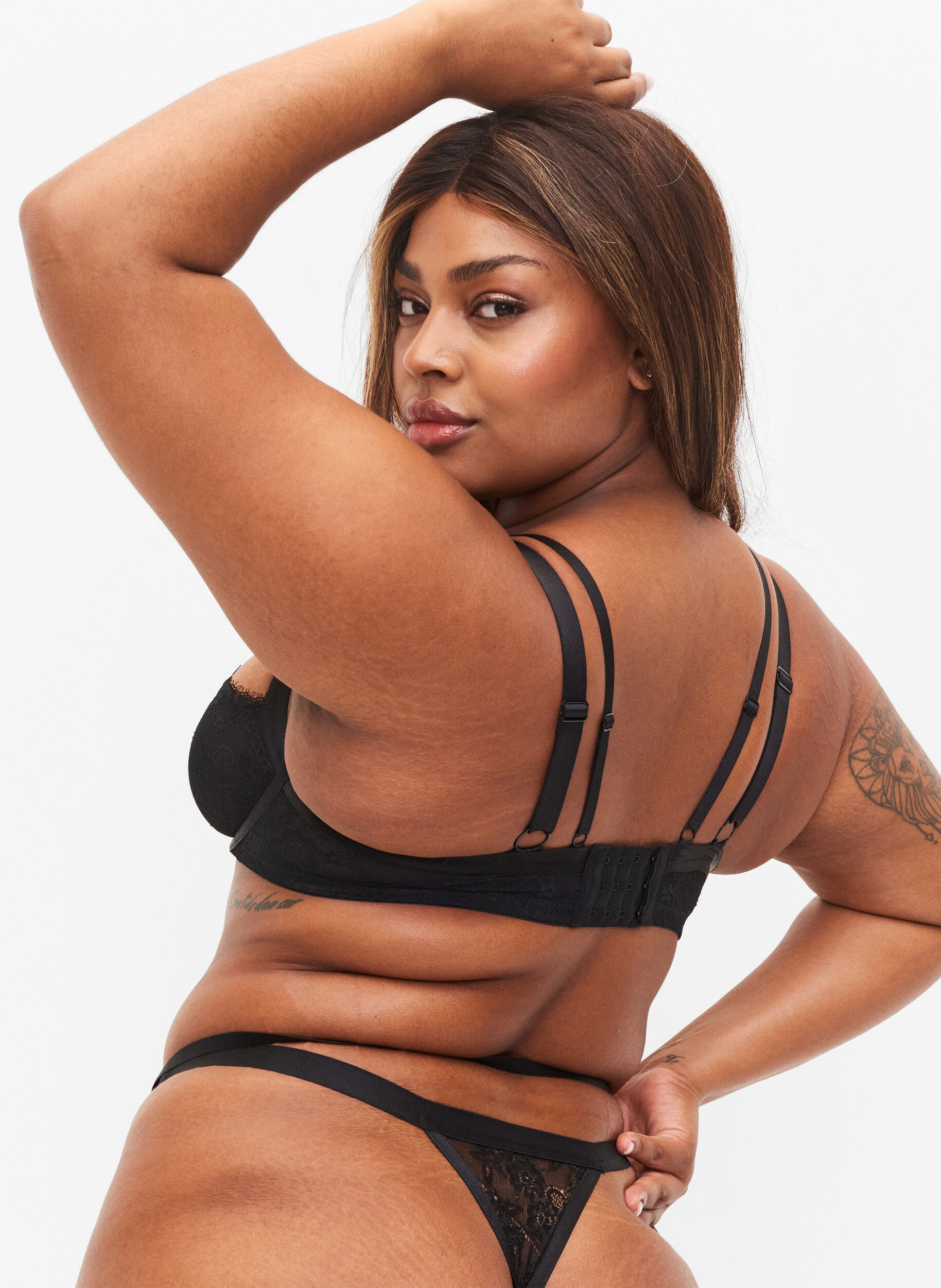 ZizziBeugel BH met string details, Black, Model image number 1