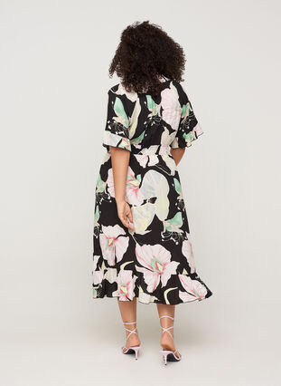 Viscose jurk met bloemenprint en korte mouwen, Black AOP, Model image number 1