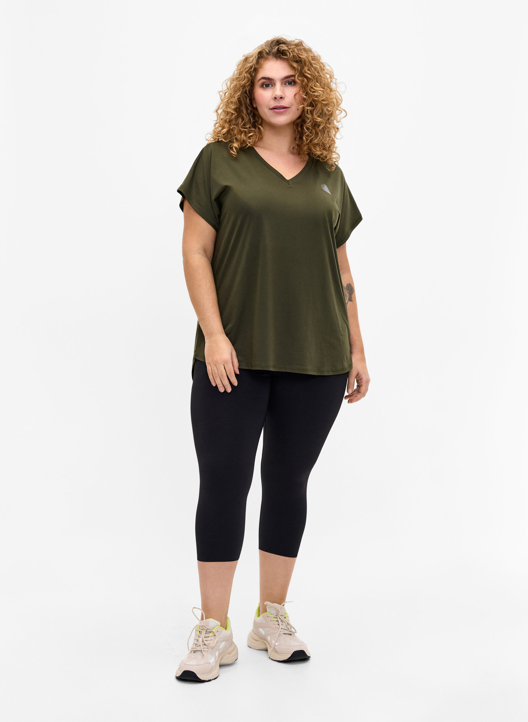 Zizzi T-shirt de sport avec col en V, Forest Night, Model image number 2