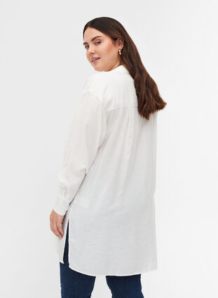 Chemise longue en viscose avec poches et fente, White, Model image number 1