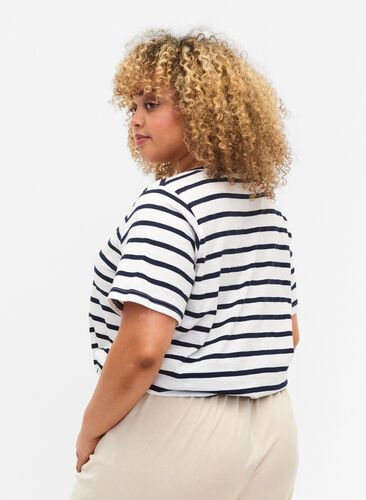 T-shirt en coton rayé avec col en V, Bright White Stripe, Model image number 1