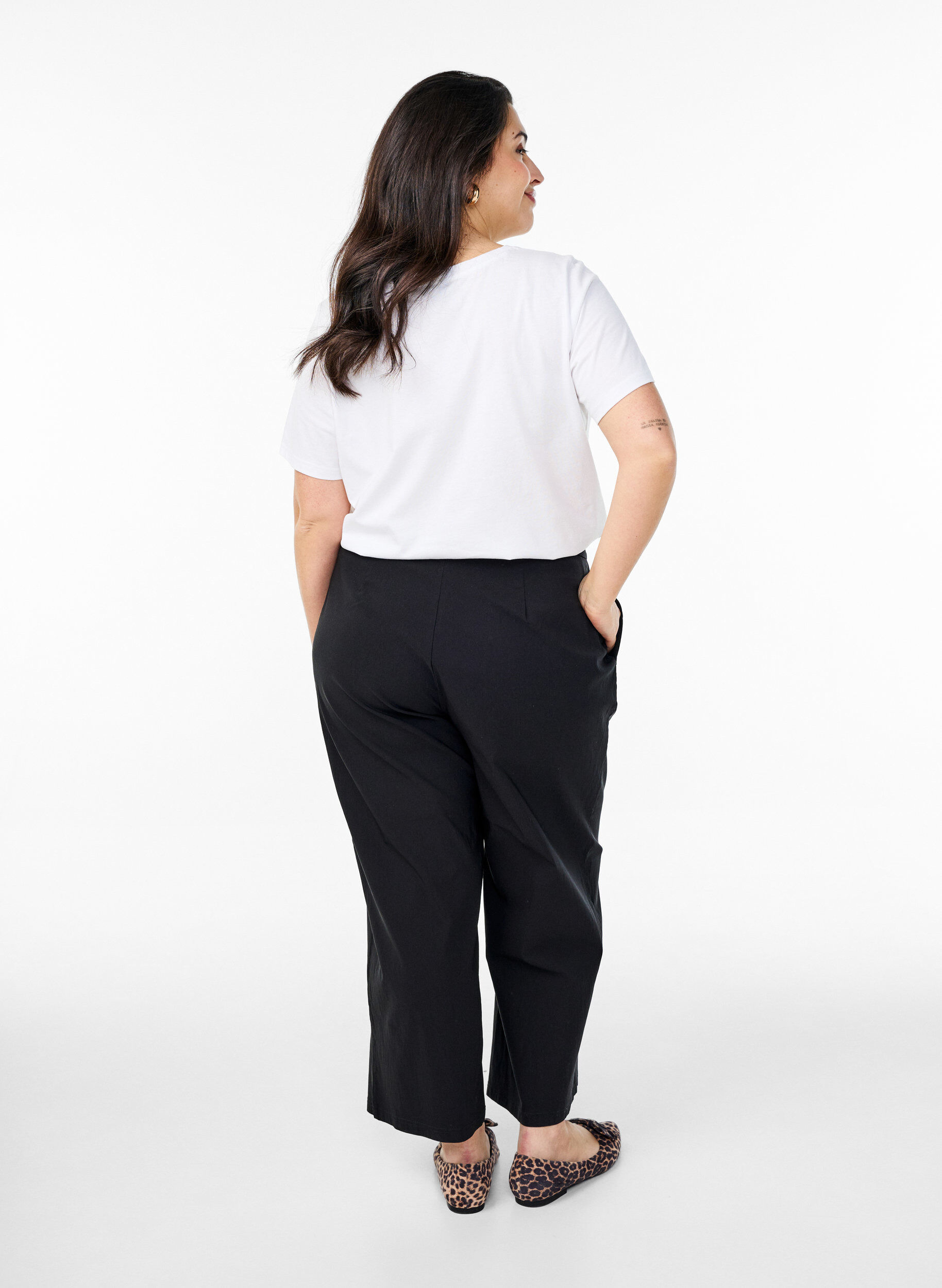 Zizzi Pantalon culotte en tissu m&eacute;lang&eacute;, Noir, Model image number 1