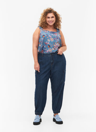 Jeans cargo avec poches, Dark blue denim, Model image number 0