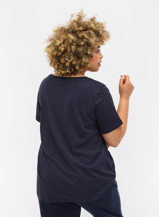 T-shirt de Noël en coton, Night Sky Pingvin, Model image number 1