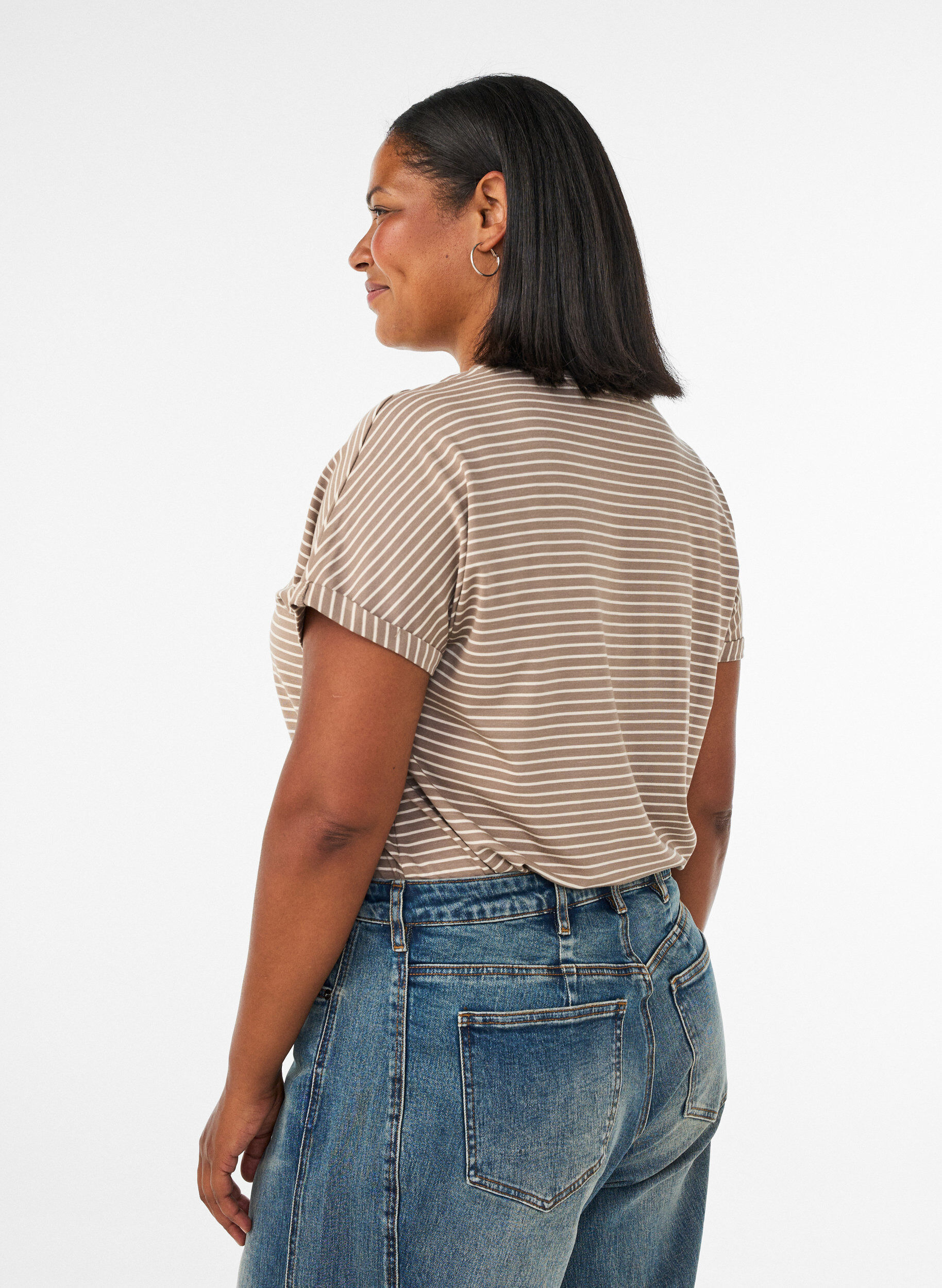 ZizziGestreept T-shirt in viscose met een ronde hals, Beige, Model image number 2