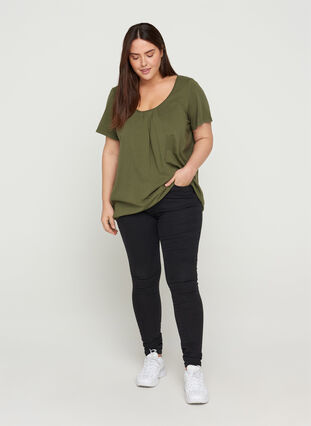 T-shirt à manches courtes avec col rond et bord en dentelle, Ivy Green, Model image number 2