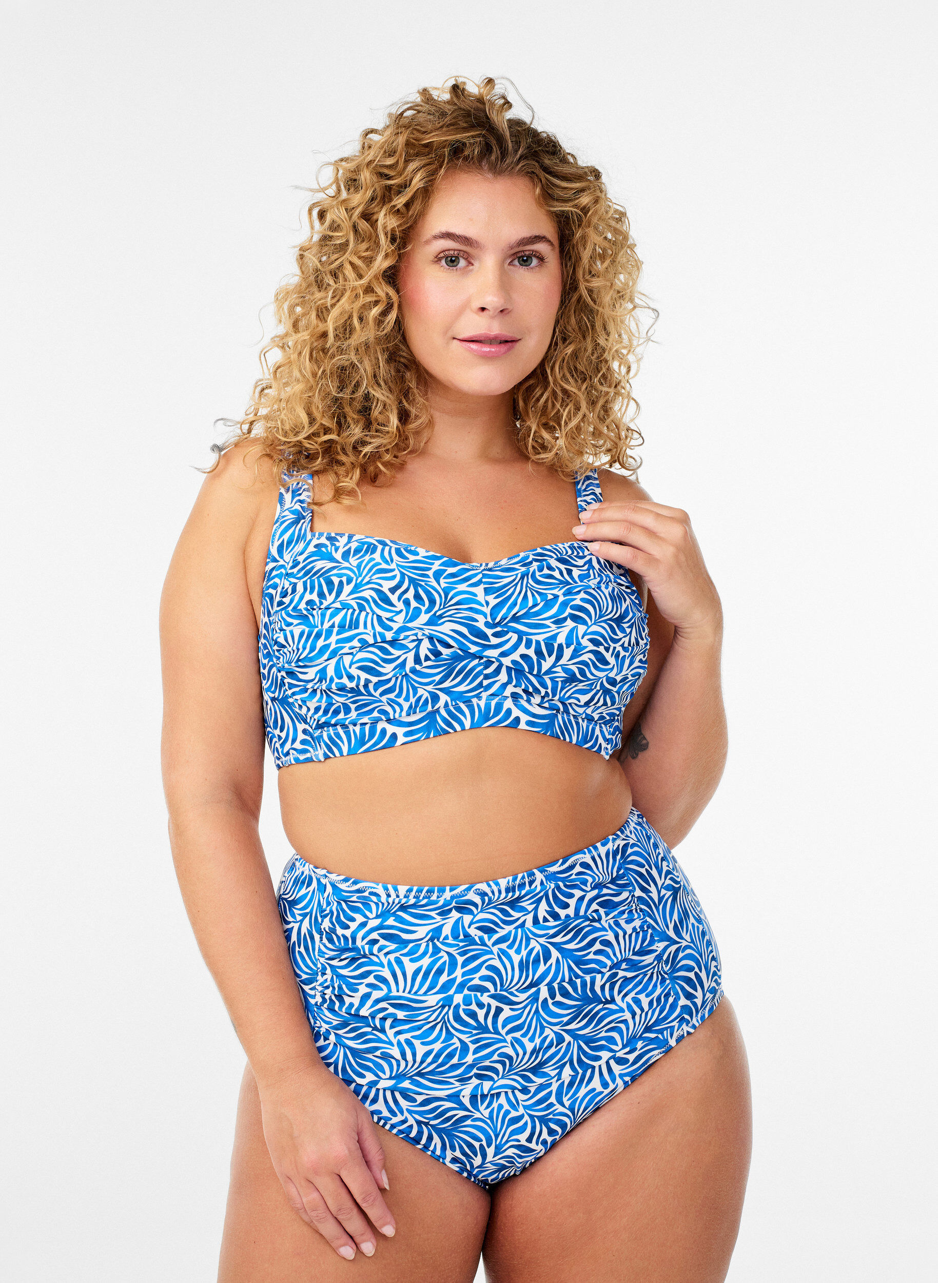 ZizziGewatteerde bikinitop met print, Blauw, Model image number 1