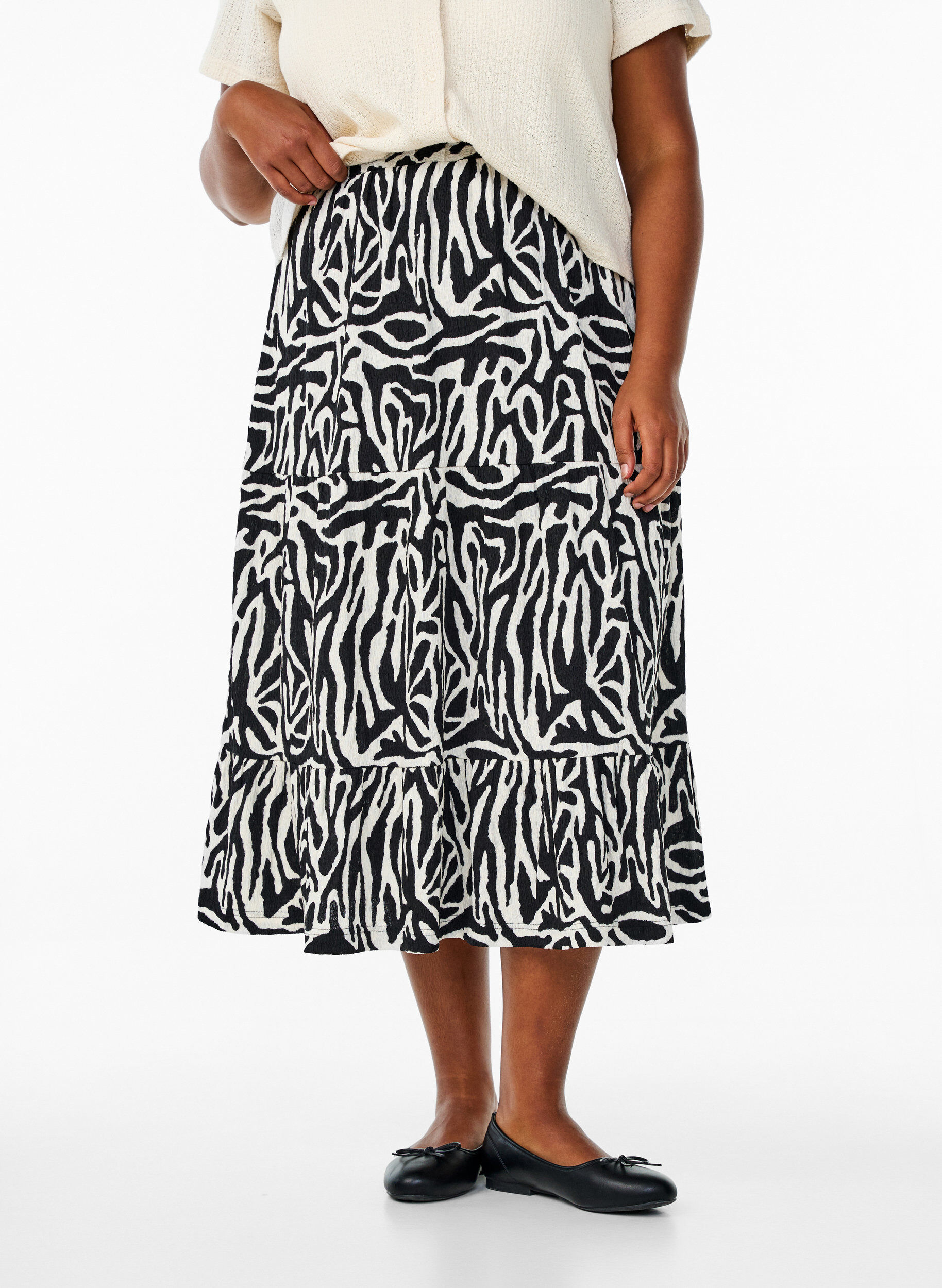 ZizziLange rok met zebraprint, Black w. White Zebra, Model image number 2