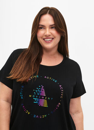 T-shirt de sport avec imprimé, Black/Hologram logo, Model image number 2