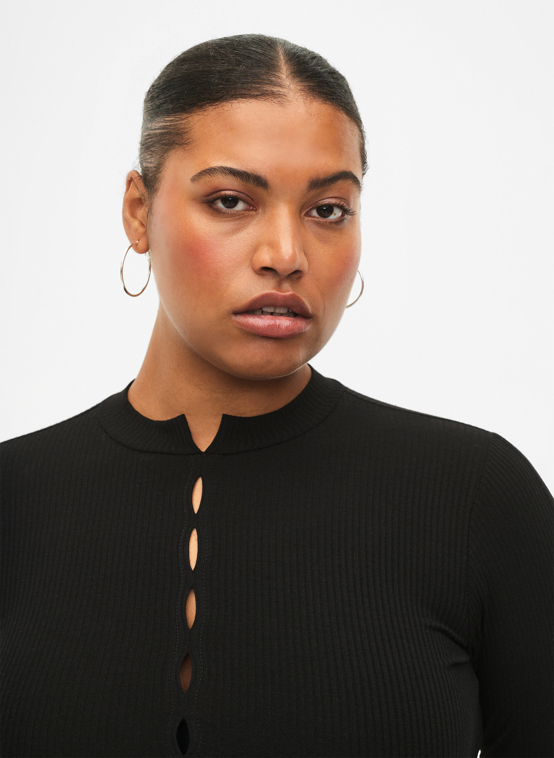 ZizziAansluitende jurk met opengewerkte details, Black, Model image number 3