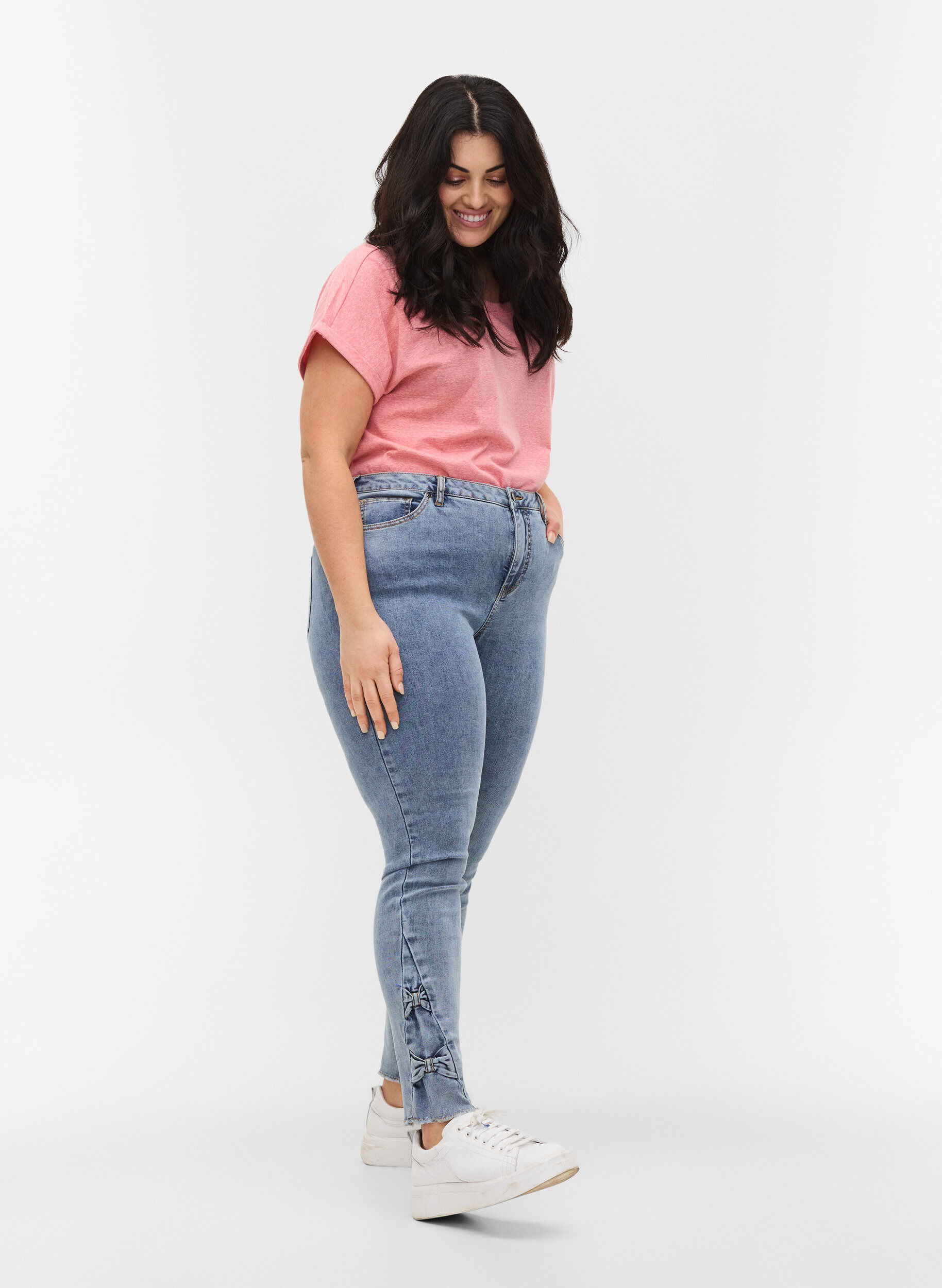 ZizziCropped Amy jeans met strikjes, Light blue, Model image number 0
