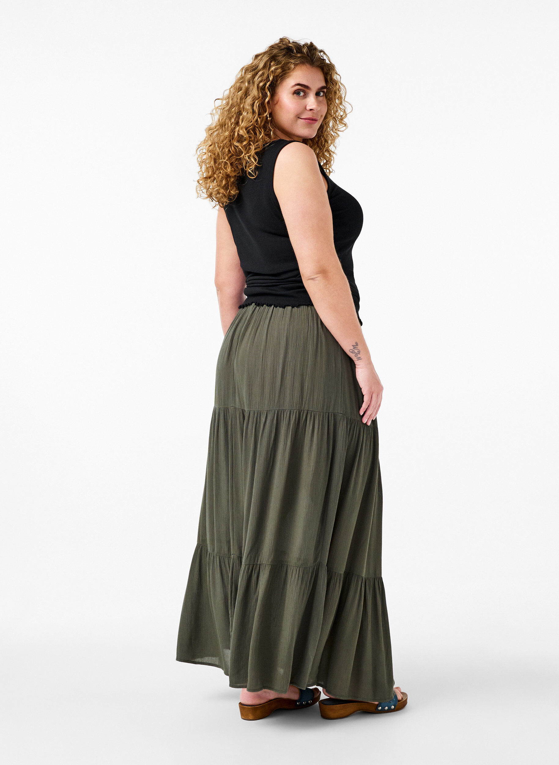 ZizziJupe longue &agrave; taille &eacute;lastiqu&eacute;e, Vert, Model image number 1
