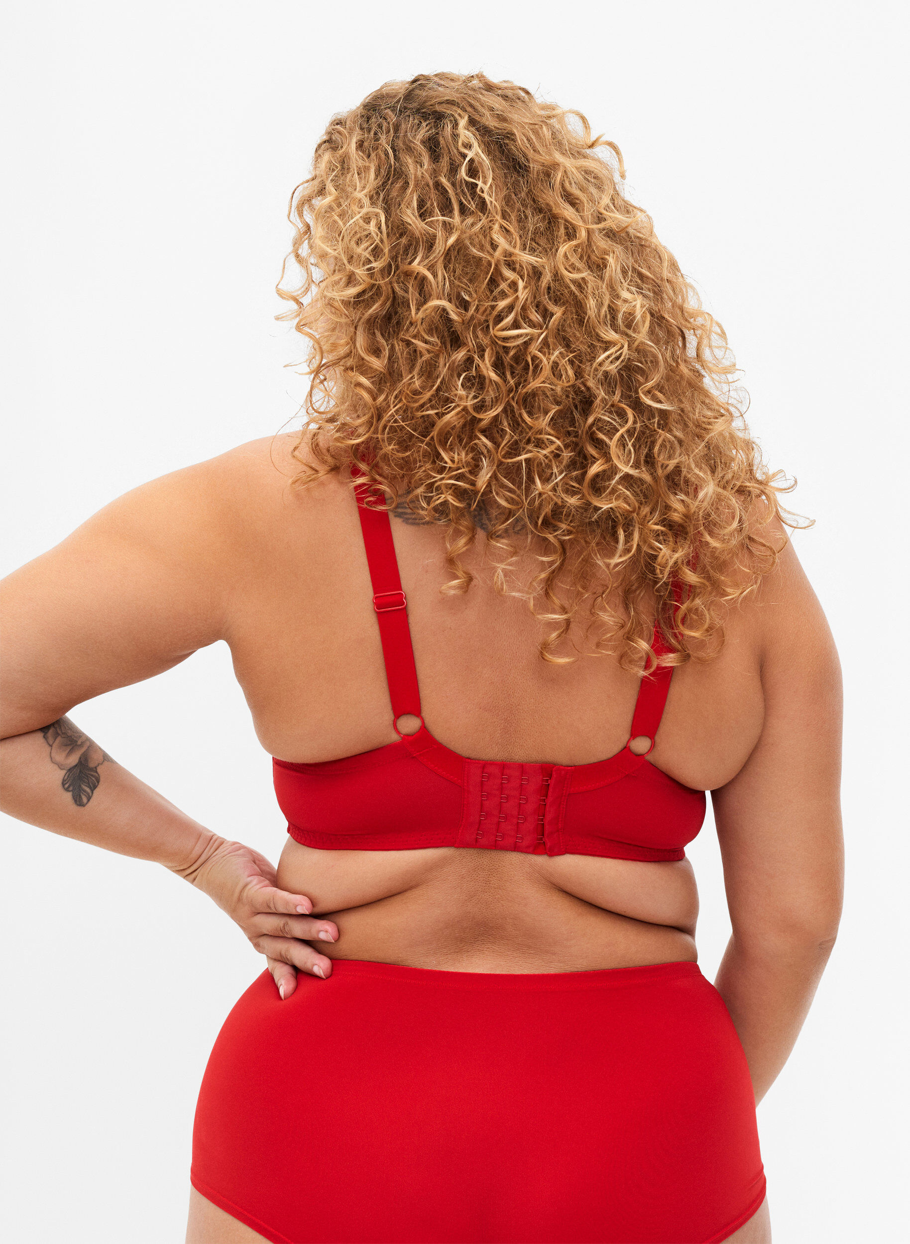 Zizzi Soutien-gorge rembourr&eacute; avec dentelle, Salsa, Model image number 1