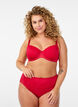 Gewatteerde beha met glanzende microvezel en kanten cups, Rood, Model image number 1