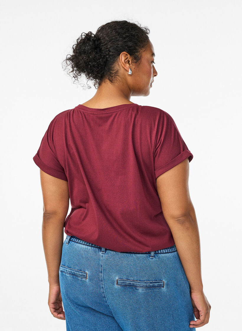 T-shirt &agrave; manches courtes en m&eacute;lange de coton, Bordeaux fonc&eacute;, Model image number 2