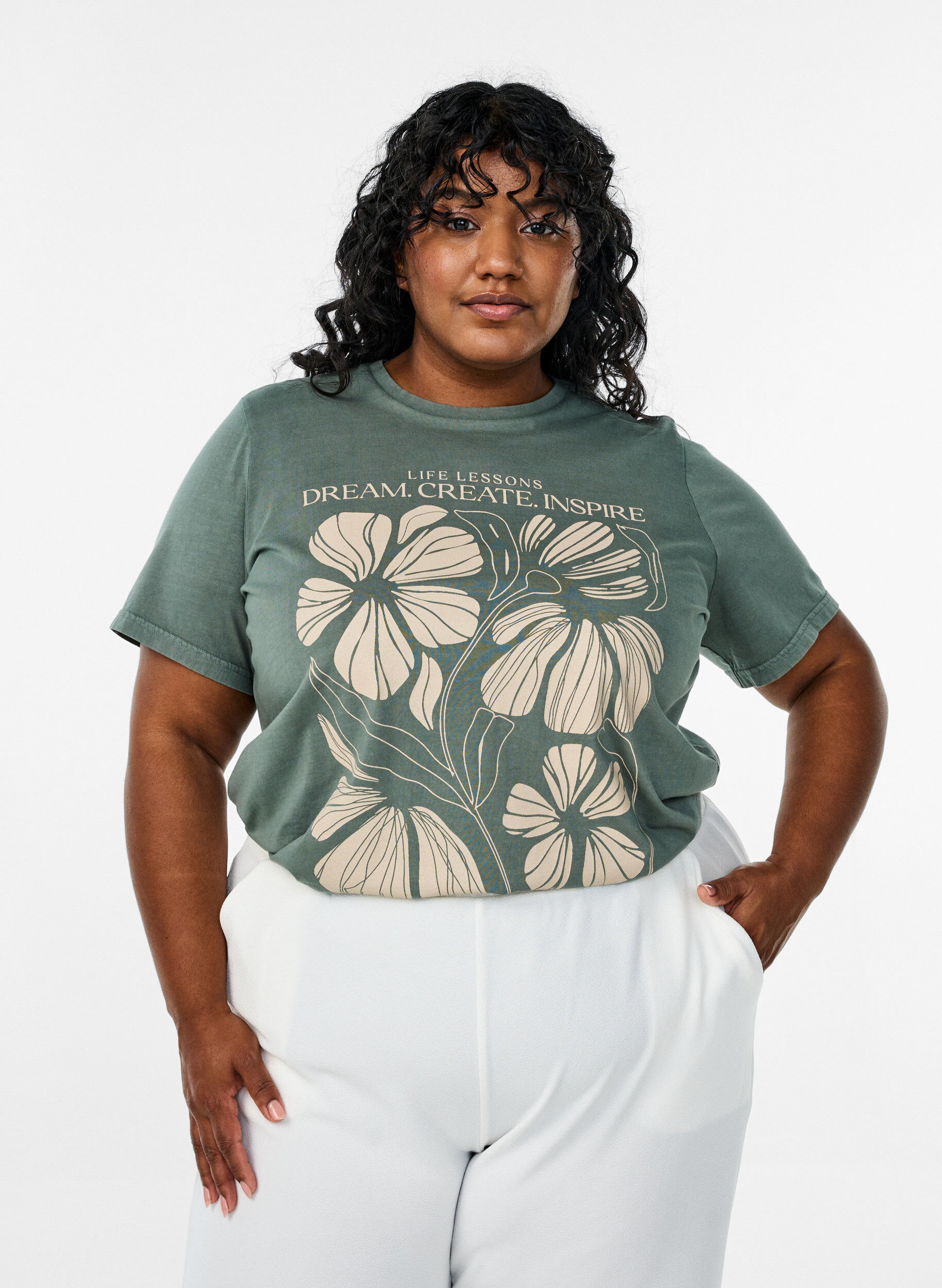 ZizziT-shirt met tekst en bloemenprint van biologisch katoen, Groen, Model image number 0